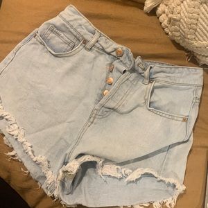 Wild Fable light washed high-waisted jean shorts